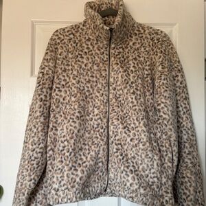 Abercrombie & Fitch - Leopard Fleece - Medium